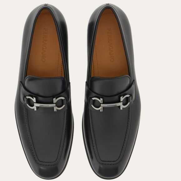 Ferragamo Gancini Loafers with Dust bags Men $895.00 NWT - Picture 5 of 5